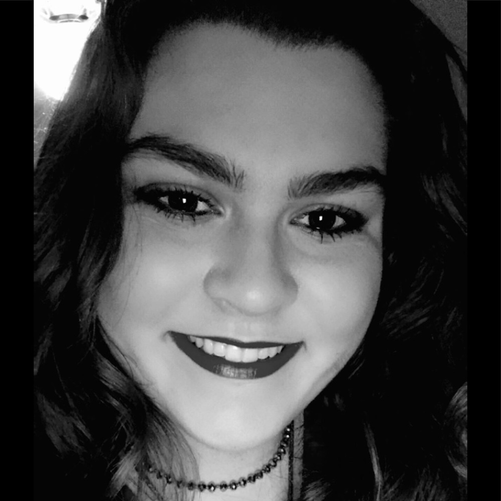 Meet your Posher, Vanessa